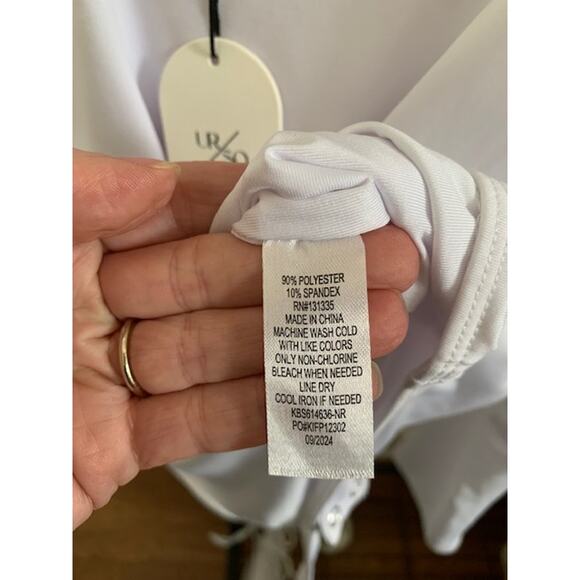 Urban Social-Long Sleeve-Double-V-Bodysuit-Poly-Blend-White-Women-L - Picture 4 of 4